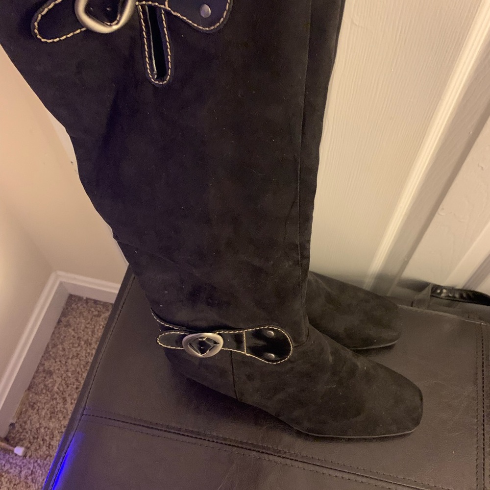 NEW: Aerosols suede tall boots